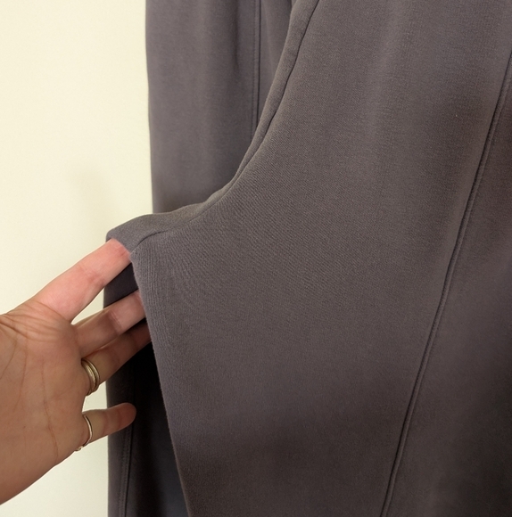 Athleta Retroplush Straight Leg Pant Purple sz S - Picture 8 of 9